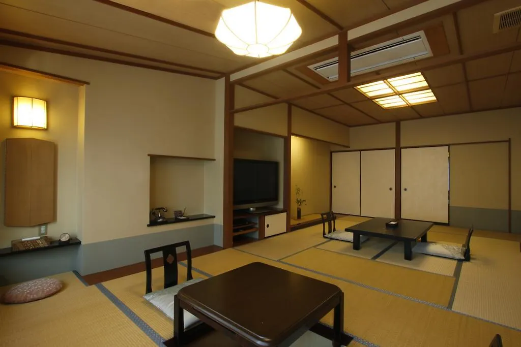 Hakone Kamon Hotel 4*,